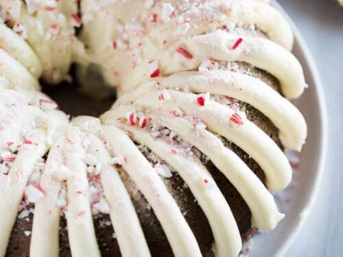 https://tastesbetterfromscratch.com/wp-content/uploads/2013/12/Chocolate-Peppermint-Bundt-Cake-6-500x375.jpg