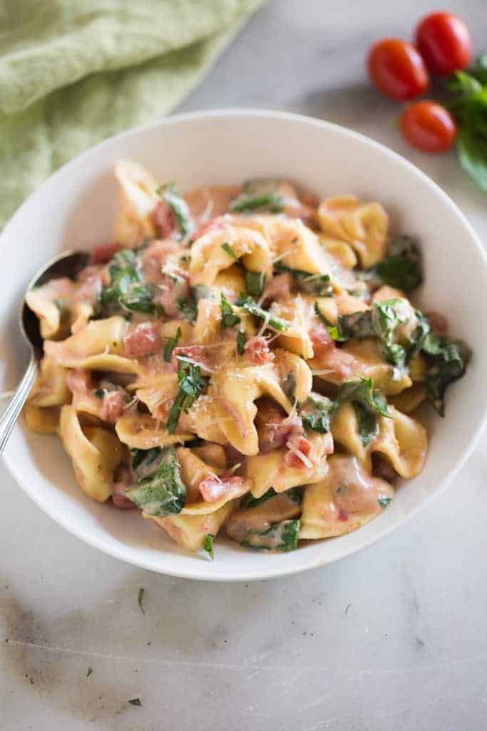 Creamy Tomato And Spinach Tortellini Tastes Better From Scratch