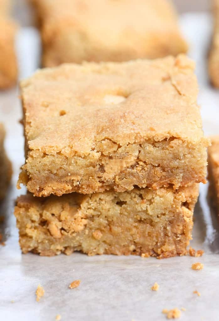 Chewy homemade blondies with butterscotch chips. These Butterscotch Blondies are the BEST, especially served with ice cream and an easy homemade butterscotch sauce. | Tastes Better From Scratch