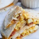 Breakfast Quesadillas with bacon, egg and cheese. An easy breakfast or dinner idea the family is sure to LOVE! | Tastes Better From Scratch