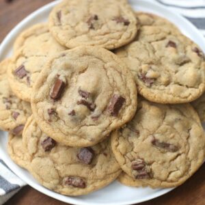 Browned Butter Chocolate Chunk Cookies. The BEST chocoalte chip cookies ever!! | Tastes Better From Scratch