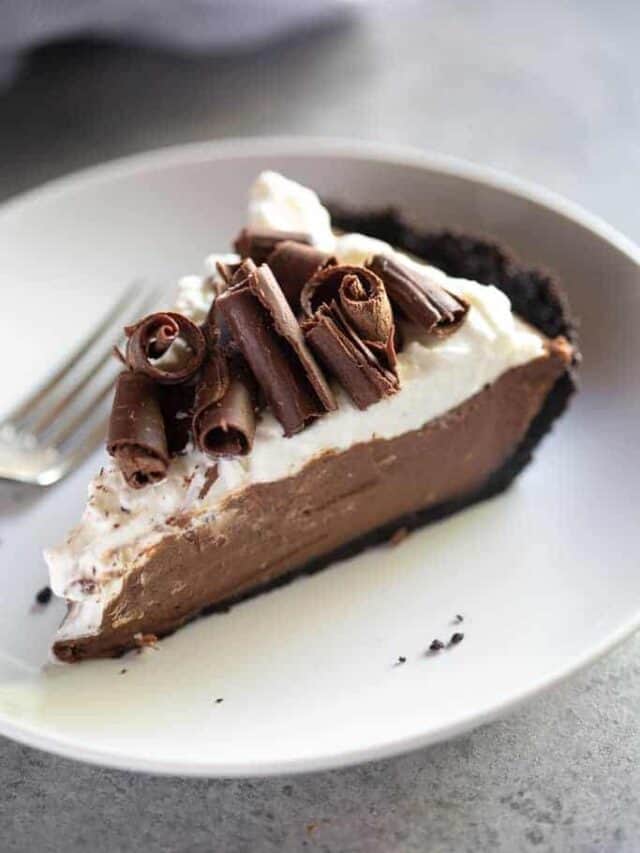 cropped-Chocolate-Cream-Pie-8.jpg