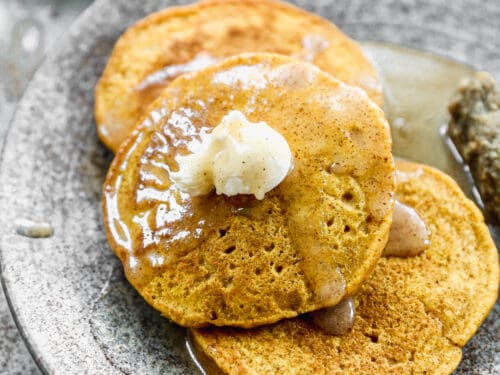 You Can Get an Autumn Leaves Pancake Pan That Will Make a Seasonal Breakfast