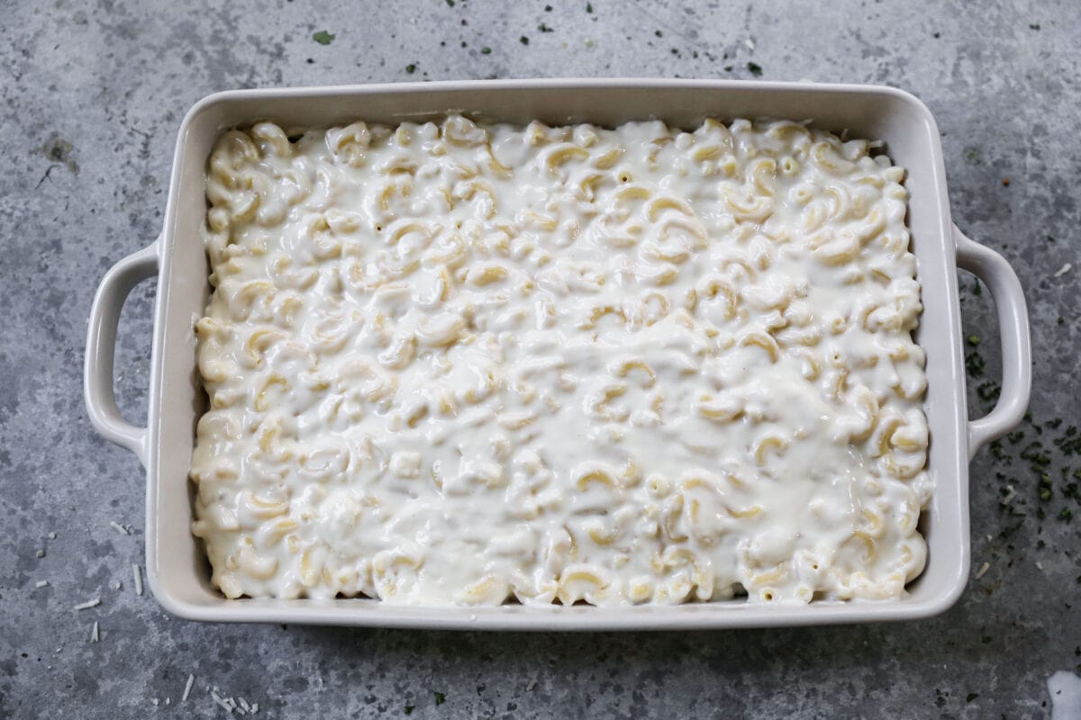 An easy Truffle Mac and Cheese recipe in a rectangle dish.