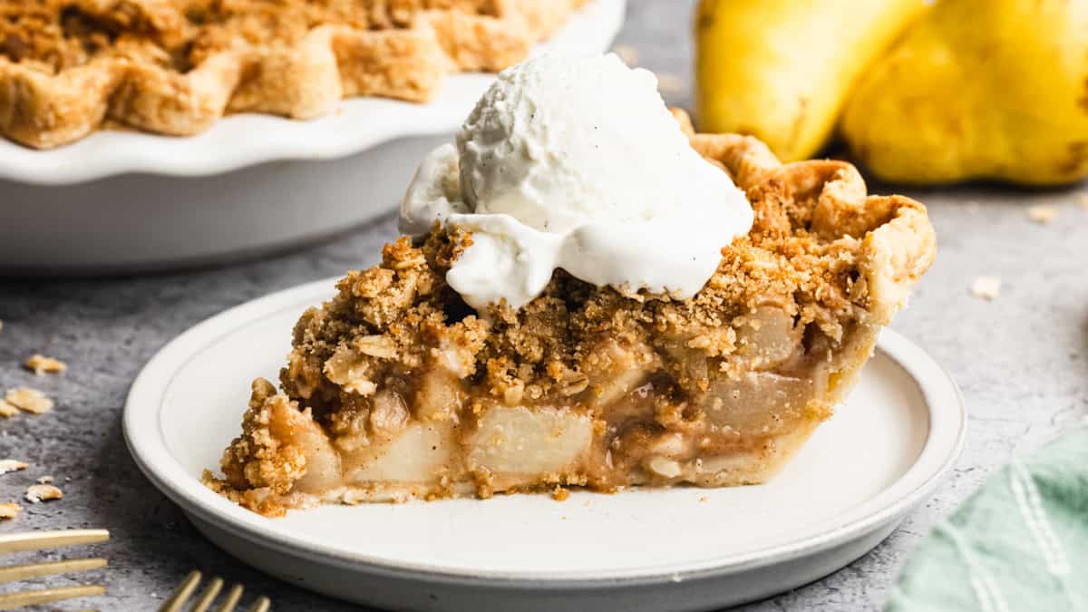 This old fashioned pear pie recipe has a fresh pear pie filling in a buttery crust and topped with streusel. It's absolutely incredible!