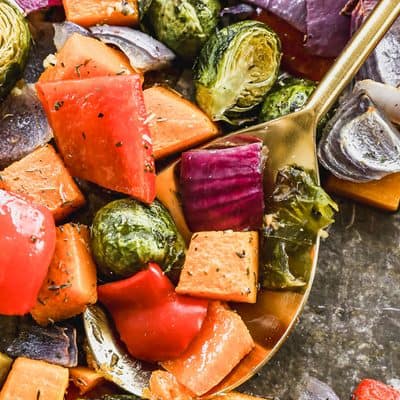This easy Roasted Vegetable Recipe works for practically any recipe. It's easy, quick, and full of flavor. It's a side dish that goes with practically anything!