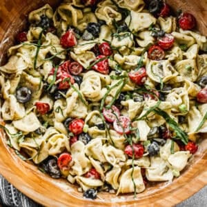 Pesto Tortellini is cheesy, herby, and perfect for a quick dinner that feels like comfort food.