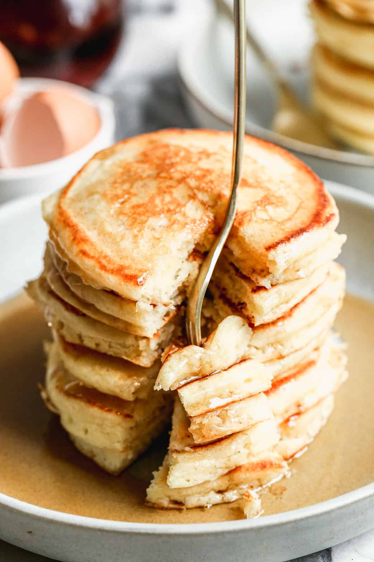 These fluffy buttermilk pancakes are perfect for feeding a crowd and come together fast on the Blackstone.