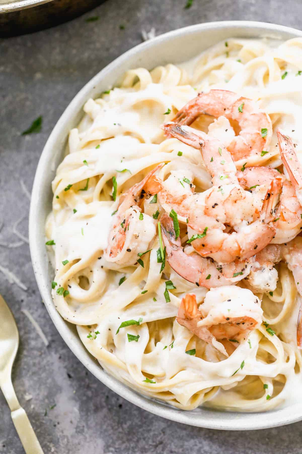This shrimp linguini is a fast, flavorful pasta dish that’s perfect for busy nights or date night at home.