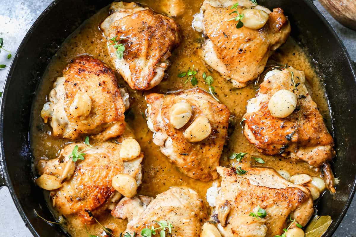 This Garlic Chicken recipe gives mellow garlic flavor in a one‑pan, easy dinner.