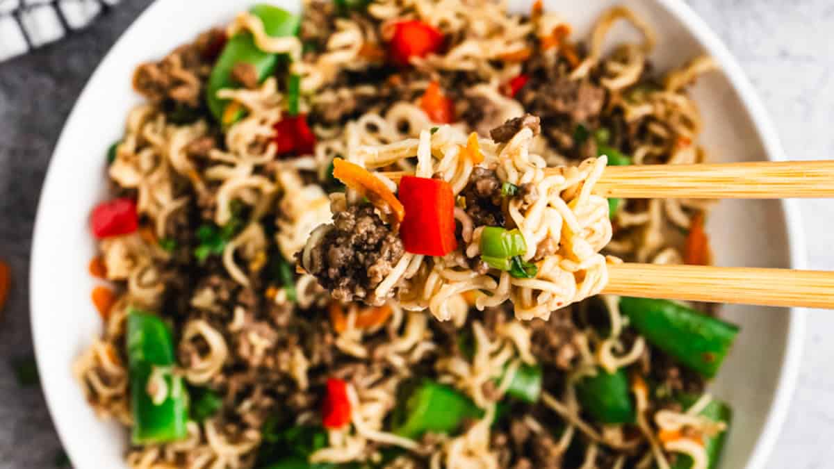 This Mongolian noodles dinner uses ground beef in a savory, saucy dish that makes dinner feel special.