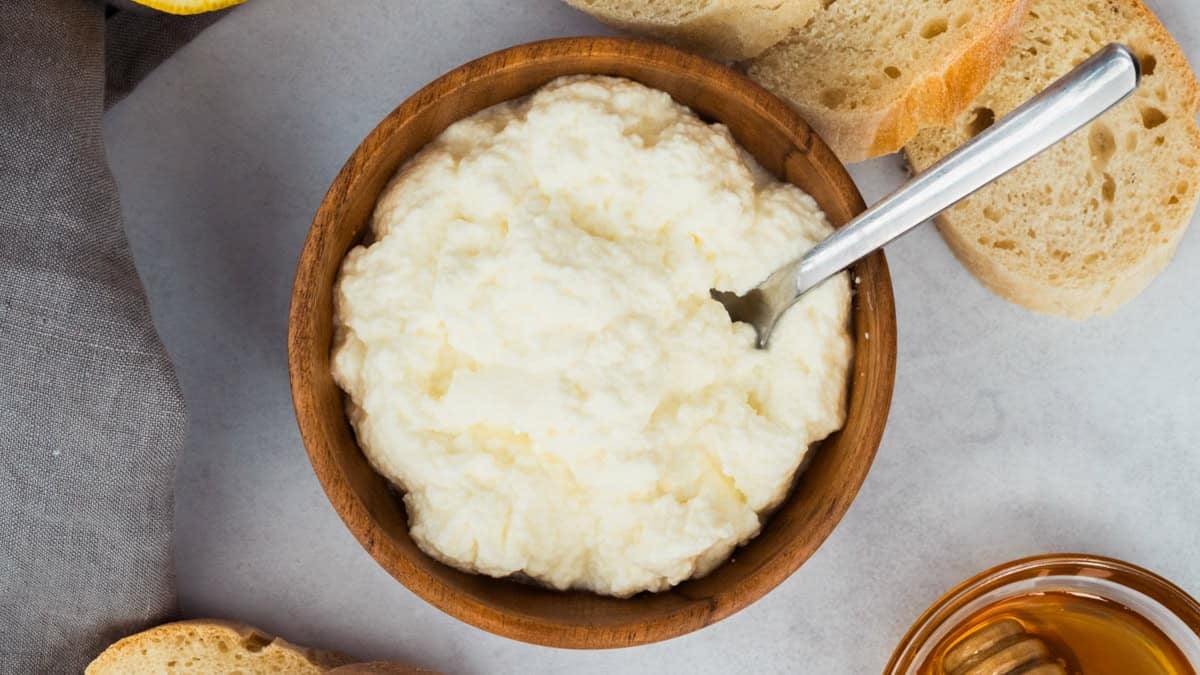 This homemade ricotta recipe is quick and easy to make with just 4 simple ingredients!