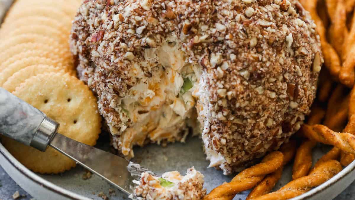 This make-ahead cheese ball can be prepared days in advance so you have one less thing to worry about on Thanksgiving.