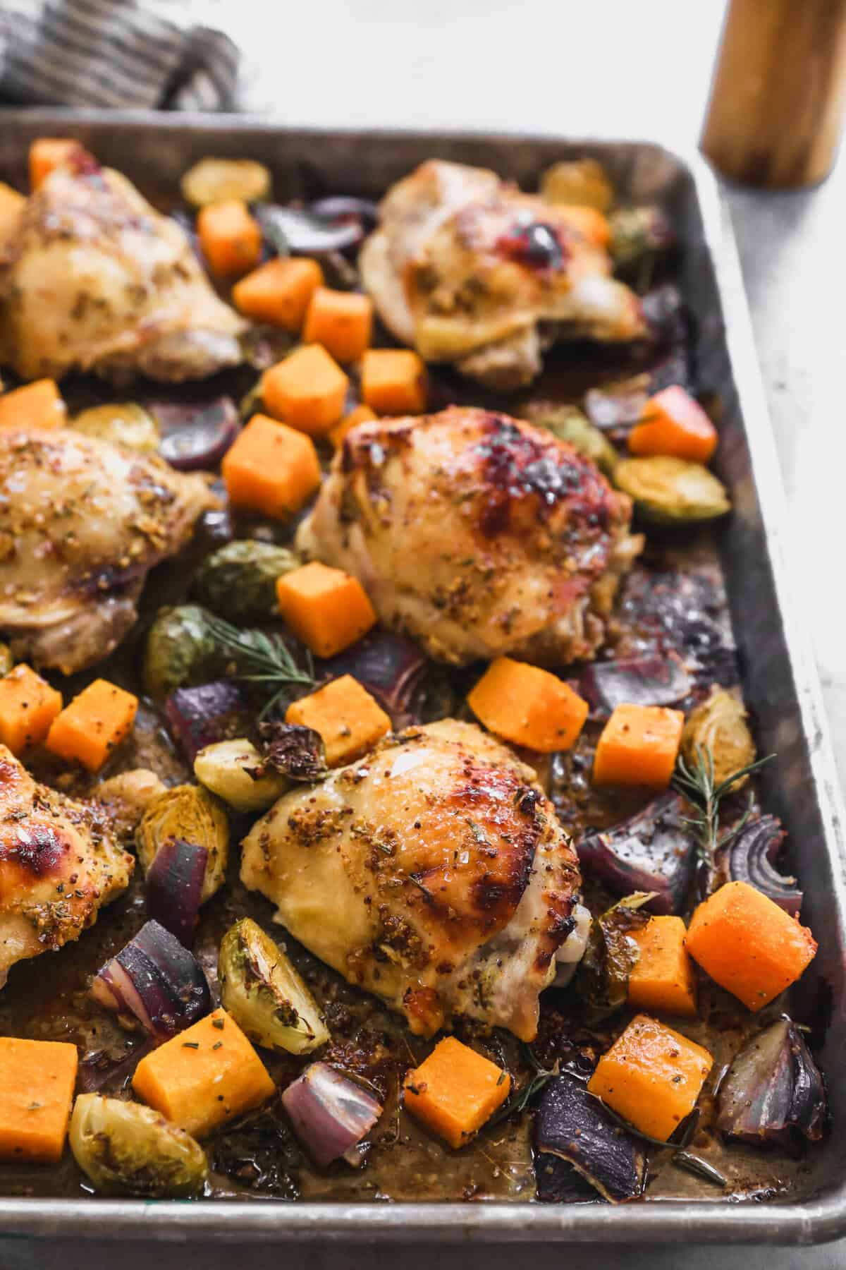 This Honey Mustard Chicken recipe is perfect when you want a kid-friendly dinner that tastes amazing and bakes hands-off.