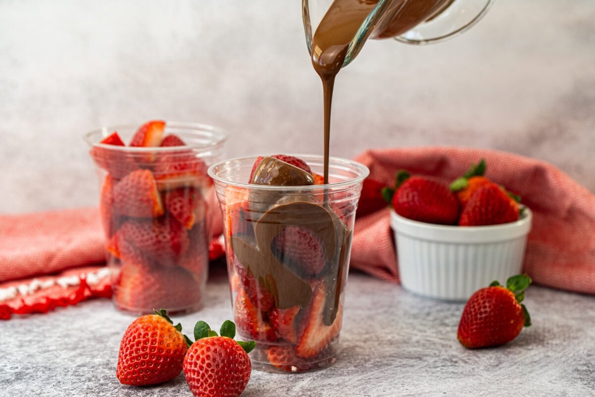This viral Chocolate Strawberries Cup is the easiest dessert to make with fresh, juicy strawberries drizzled with melted chocolate. It's the best combo and couldn't be easier!