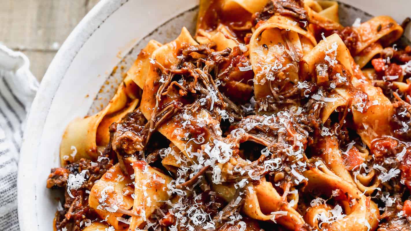 Short Rib Ragu: A cozy, slow-cooked dinner that’s perfect for gatherings when the goal is comforting, impressive, and make-ahead friendly.